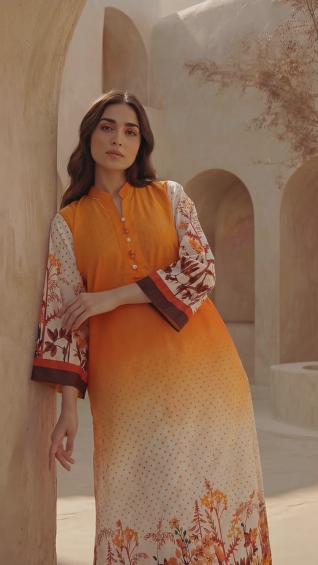 ORANGE POLKA Floral